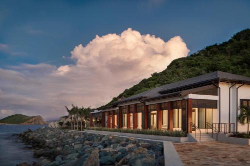 Unterkunft von außen, Peter Island Resort in Peter Island