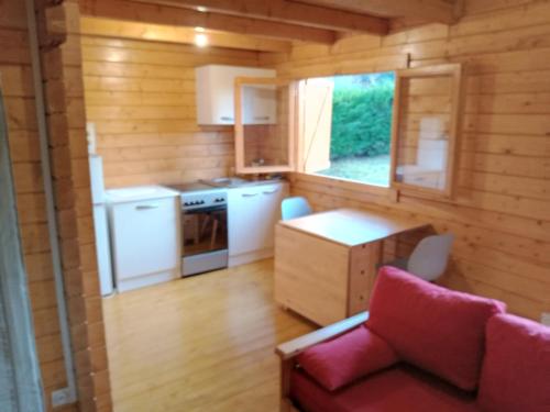 chalet le cocon de bois in Marsaneix