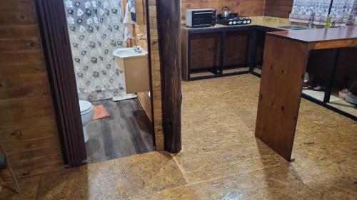 Vannas istaba, Cabaña La 40 "Relax y descanso en zona de chacras" (Cabana La 40 "Relax y descanso en zona de chacras") in Buta Ranquil