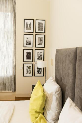 Hotel Hamburger Hof - image 2