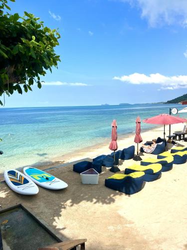 Beach, Sunset Beach Hotel -  Adult Only in Ko Pha-ngan