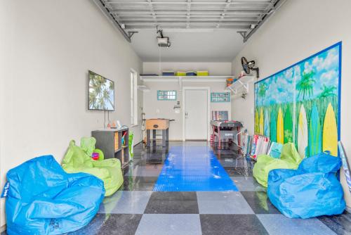 The Oyster House - Pet Friendly GOLF CART INCLUDED - image 3