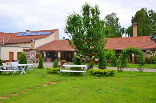 Kakukk Panzió - image 3