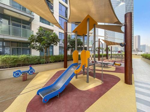 Silkhaus Burj Khalifa view 1BDR Downtown - image 11