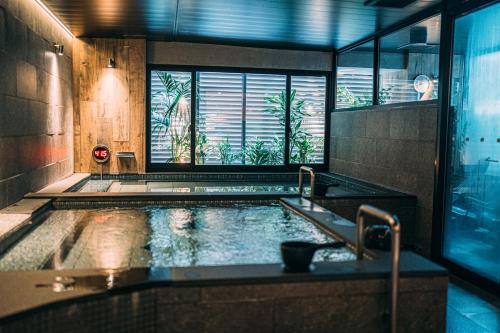 3S HOTEL ATSUGI