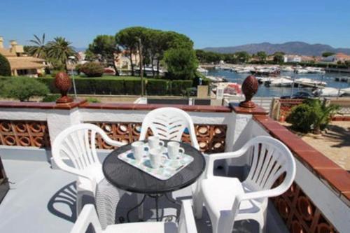 Villa with Private Pool image 4