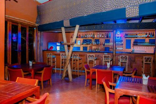 Babylon Lodge in มารังกู