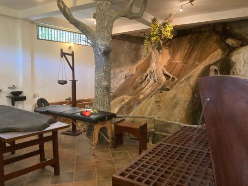 Rainforest Lodge Deniyaya Singheraja in Kotapola