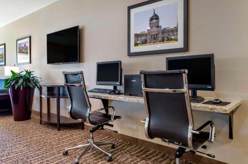 Comfort Suites Helena Airport - image 10