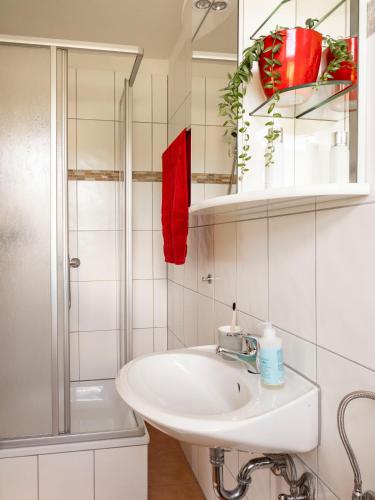 Hinterland Hostel Room Type - Family Room with Private Bathroom