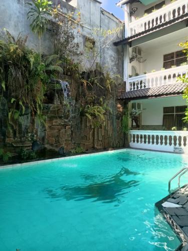 Hotel Bladok Yogyakarta near Tugu Railway Station