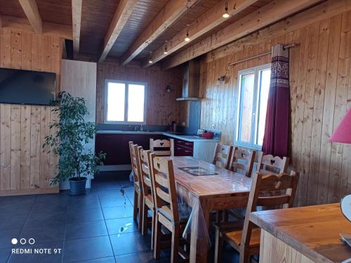 Chalet Chez Picou in La Tour-d'Auvergne