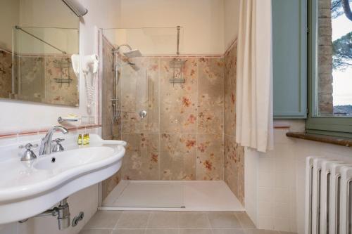 Superior Triple Room image 1