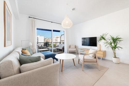 Two-Bedroom Apartment with Terrace