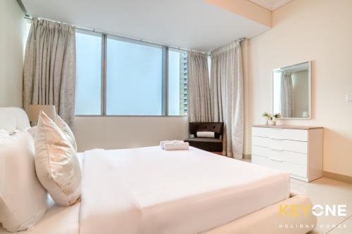 Captivating Sky & Sea Views in Two Bedroom Suite - main image