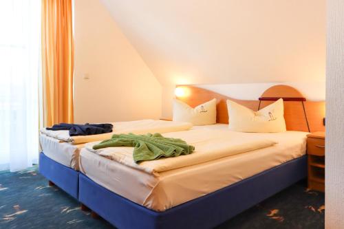 1 queen bed