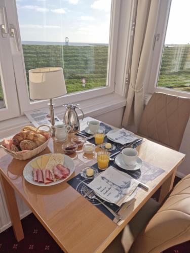 Food and beverages, Hotel Beckroge in Döse