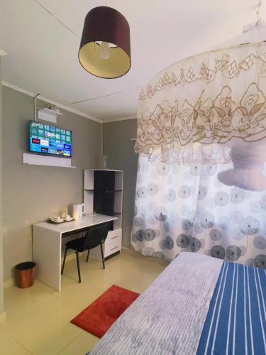 Standard King Room room in Homely Lodge And Apartments