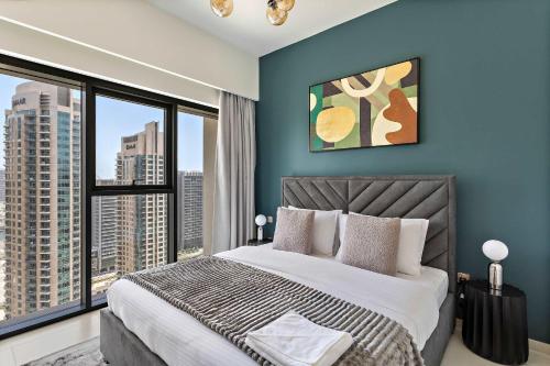 Silkhaus sophisticated 1BDR in Downtown premium tower - image 10