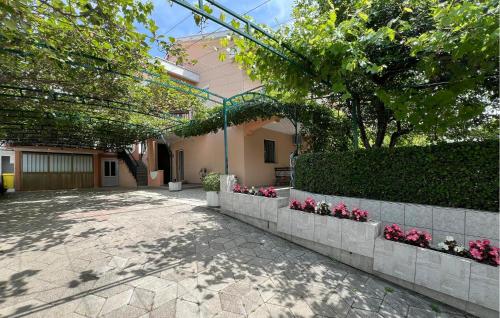 Cozy Apartment In Crikvenica With Wifi