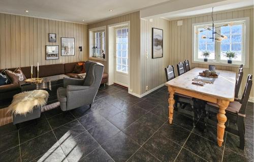 Lovely Apartment In Rjukan With Wifi Lovely Apartment In Rjukan With Wifi