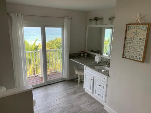 5 Bedroom Secluded Beachfront in Melbourne FL