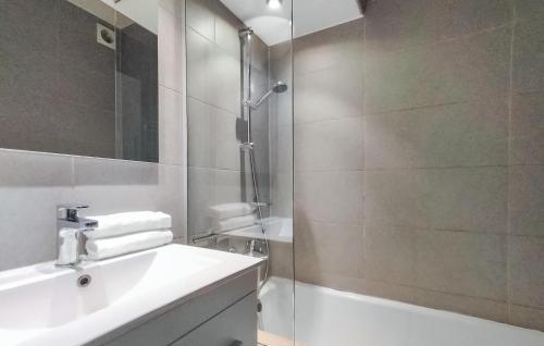 Two-Bedroom Apartment image 2