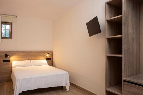 Medplaya Aparthotel Sant Eloi - Tap to explore photos