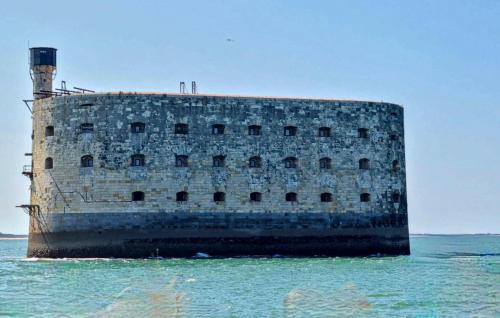 Nice Apartment In La Rochelle With Wifi - image 5