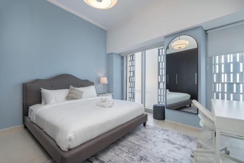 Luxury 4BR Home in Marina with Stunning Palm Views, Дубай (фото 5)