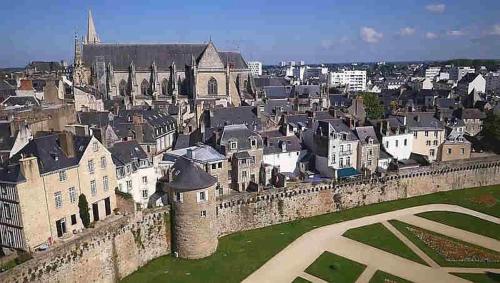 Fromentin - Parking - calme - proche port, Vannes (foto 6)