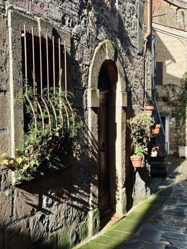 A szálláshely kívülről, Santa Monaca Medieval Guesthouse in Sorano