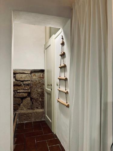 Fürdőszoba, Santa Monaca Medieval Guesthouse in Sorano