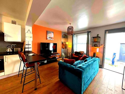 Charming 2BR Cottage in Devon | Fully Equipped & Cosy Retreat gîte à louer Teignmouth Railway Station