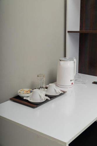 Deluxe Double Room image 6