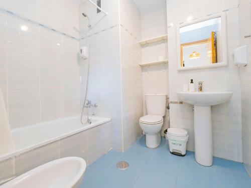 Apartment image 10