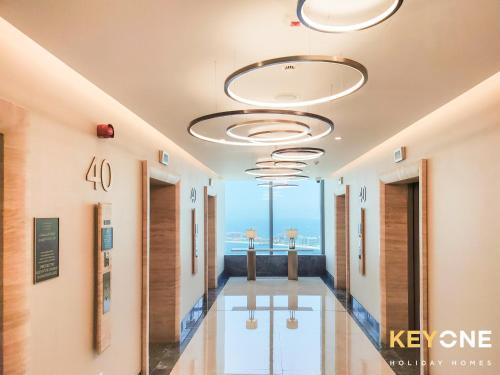 Iconic One Bedroom Panoramic Palm Views - image 12