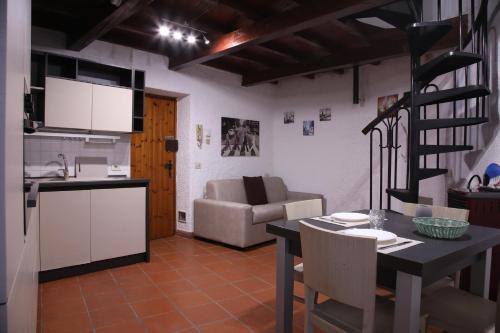 Tom e Jerry, Lierna (foto 4)