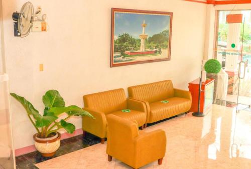 Lobby, Northomes Pensione Bogo By Hiverooms in Bogo City