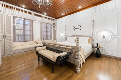 Superior Room image 10