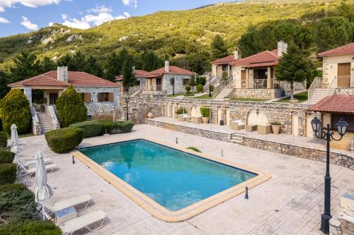 Pleiades Studios All Season Gems - Korinthos Stone Retreats in 史蒂姆法利亞