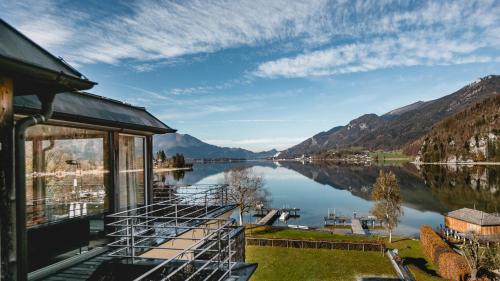Balcony/terrace, Hotel Brandauers Villen Superior in Strobl