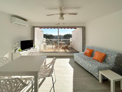Pacific - studio avec terrasse parking et clim in Le Couchant