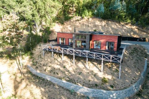 Refugio Millaray - Vistas y Acceso al Lago in Pucon Waterfront