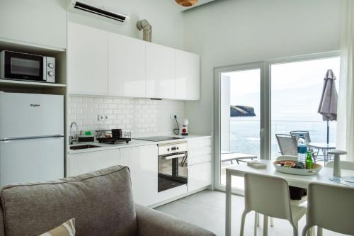 Mosteiros Sunset and Islets Apartment in มอสเตย์โรส