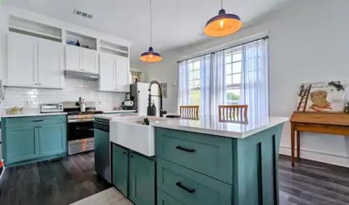 Bluff City Luxe near Brooks Művészeti Múzeum