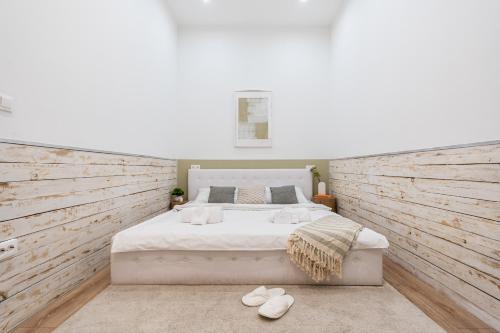 A30 - Akácfa Urban Nest - Best Location by BQA - Tap to explore photos