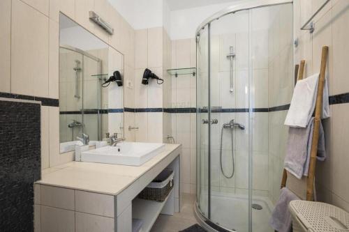 Two bedroom apartment with Balcony image 9