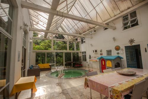 Chacara completa c Wifi, piscina, sauna, churrasq Chacara completa c Wifi, piscina, sauna, churrasq