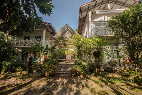 Chacara completa c Wifi, piscina, sauna, churrasq Chacara completa c Wifi, piscina, sauna, churrasq